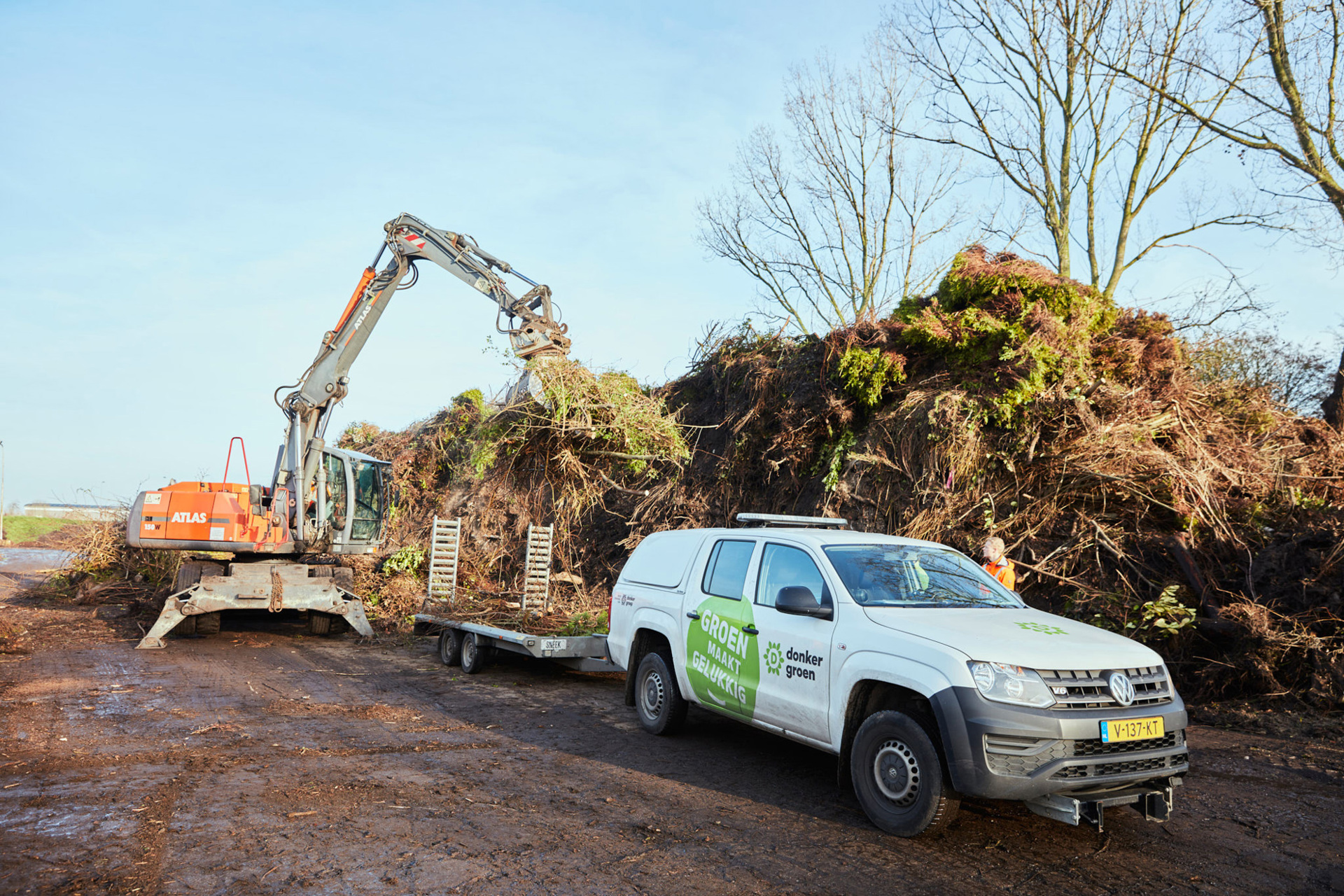 Donker Substrates (4)